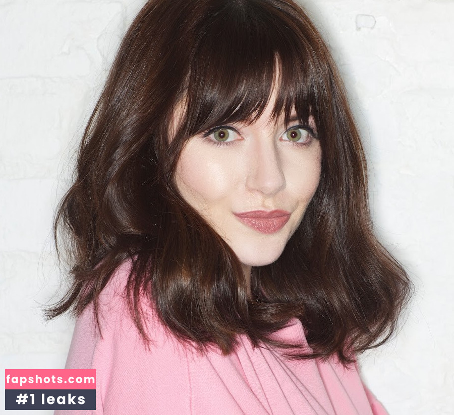 Melanie Murphy gallery photo #5