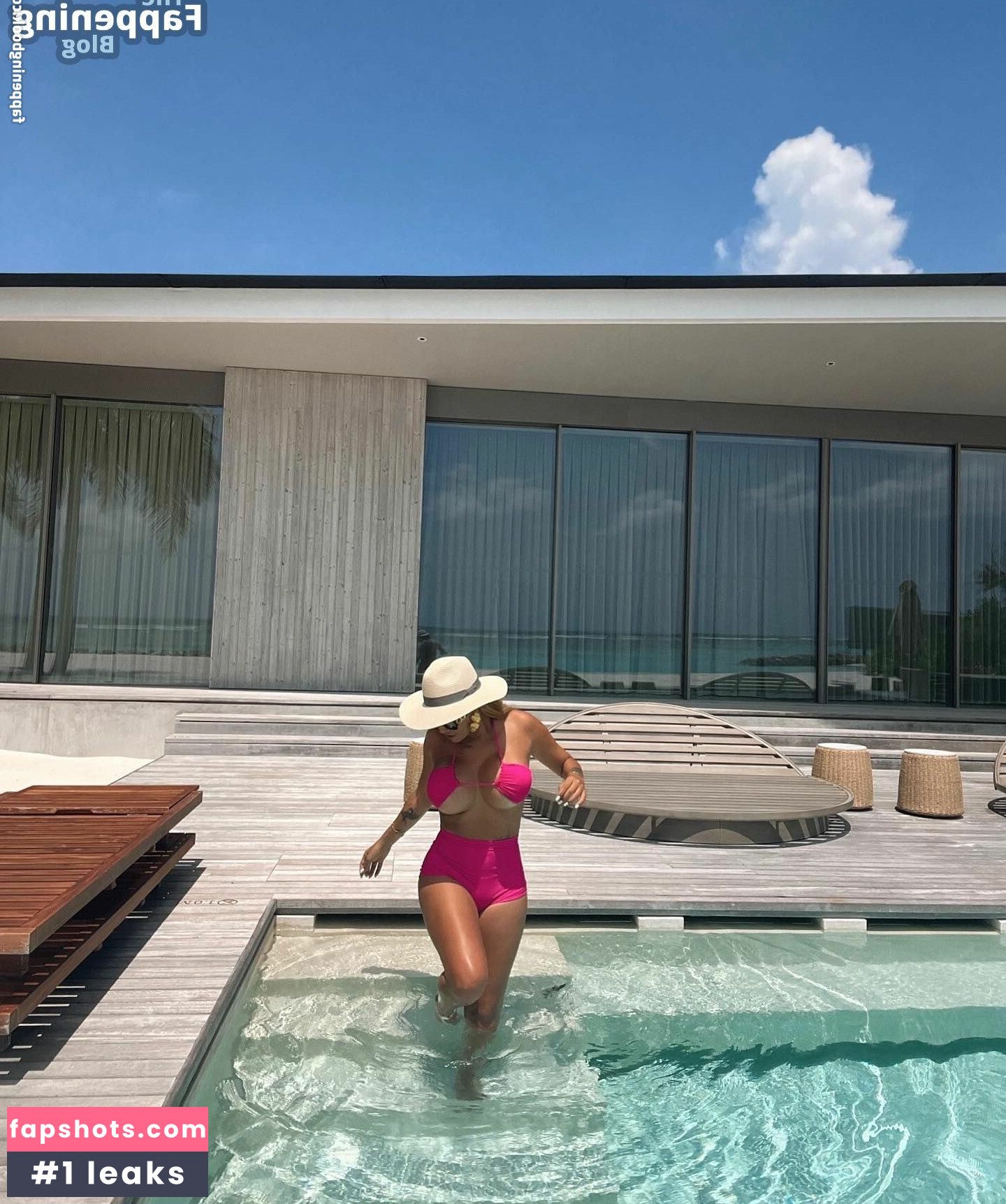 Melanie Ortiz gallery photo #40