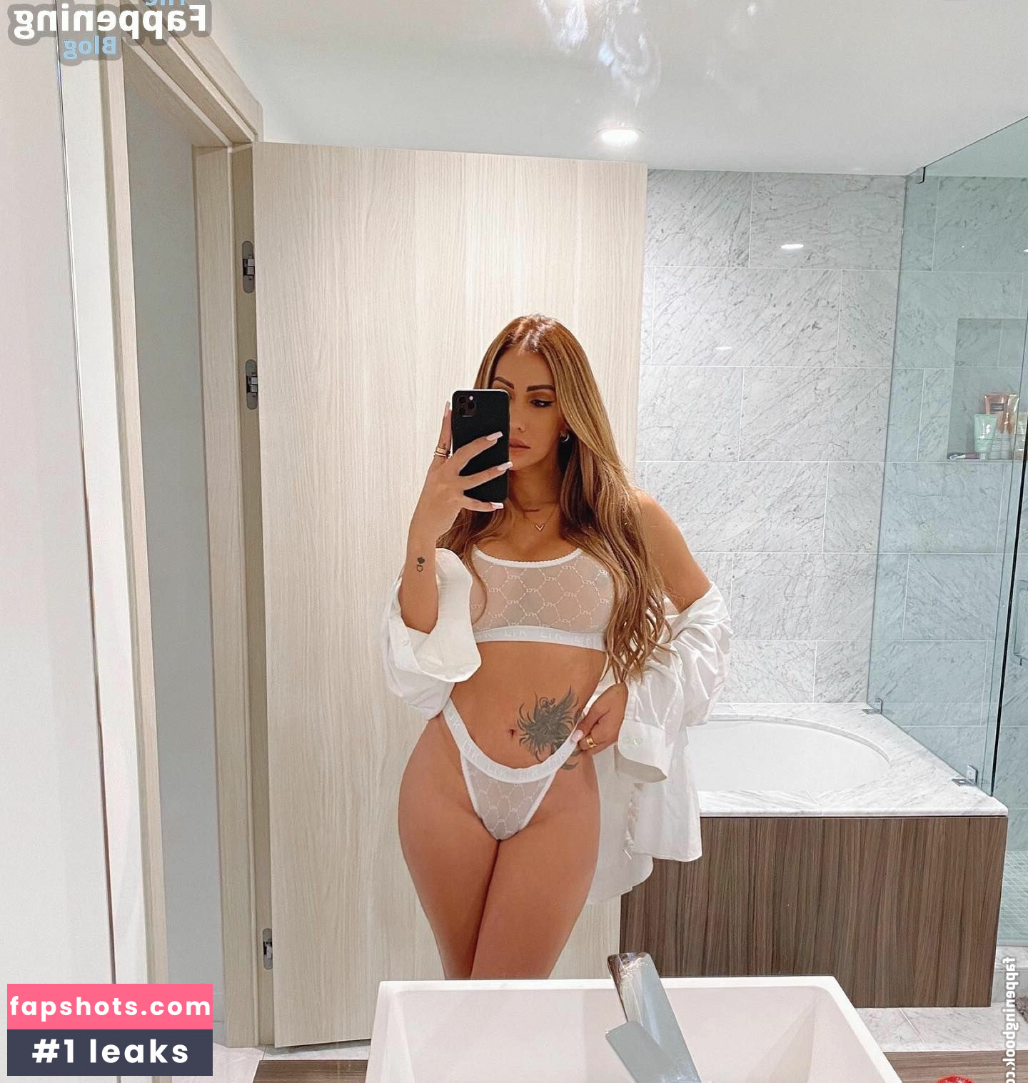 Melanie Ortiz gallery photo #67