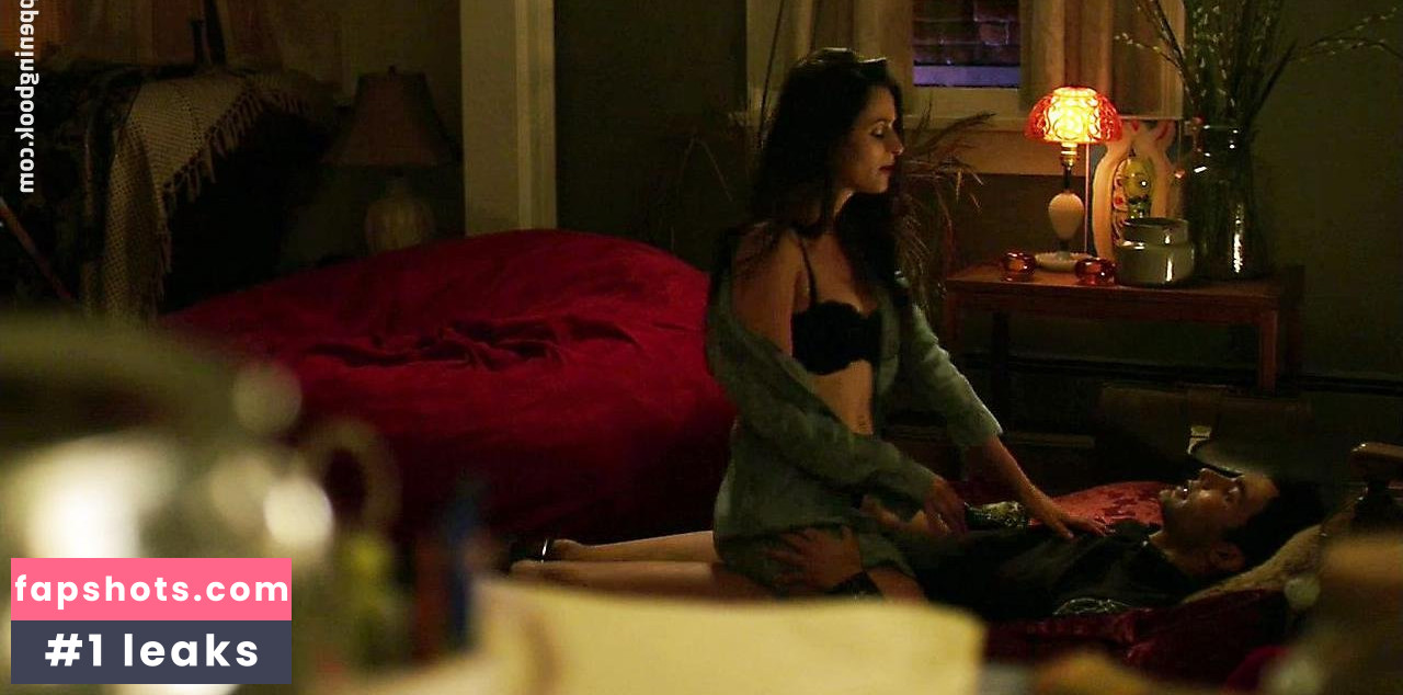 Melanie Papalia gallery photo #2