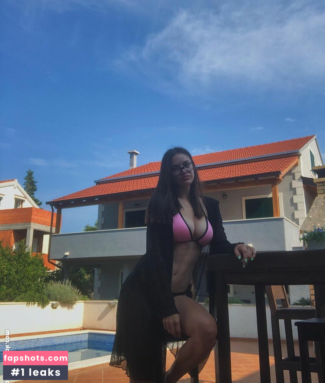 Melanie Pietrzak Nude Leaks OnlyFans Photos #3 - LeakJerk