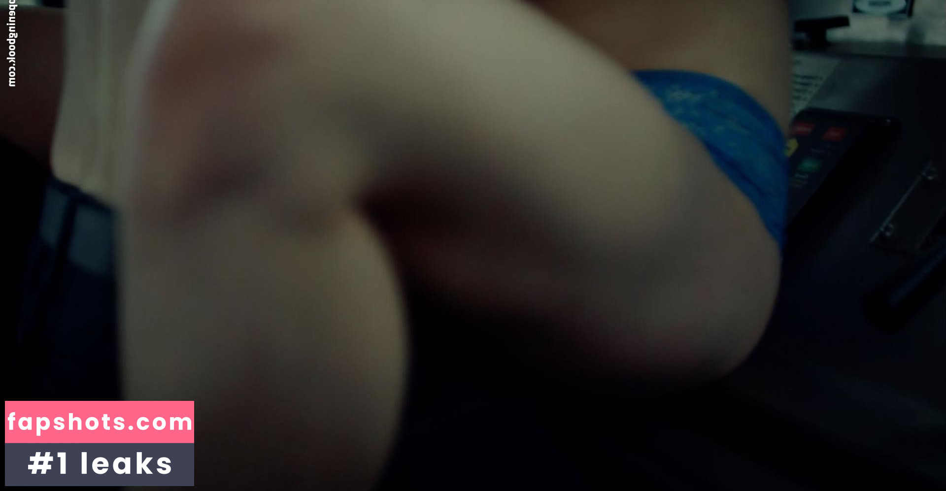 Melanie Scrofano gallery photo #36