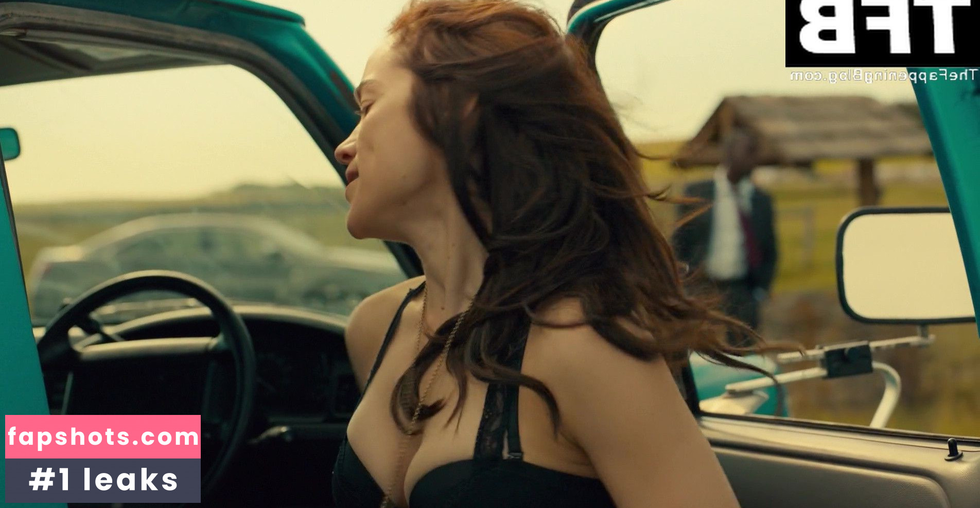 Melanie Scrofano gallery photo #52