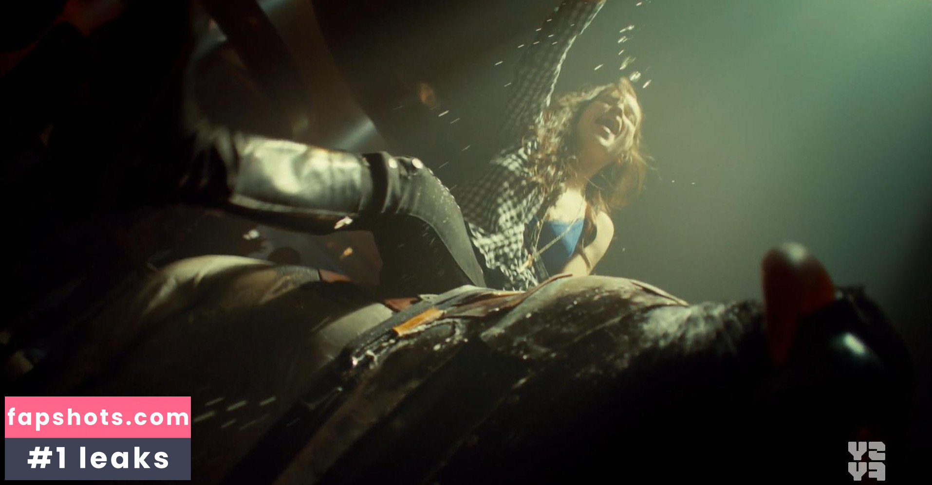 Melanie Scrofano gallery photo #57