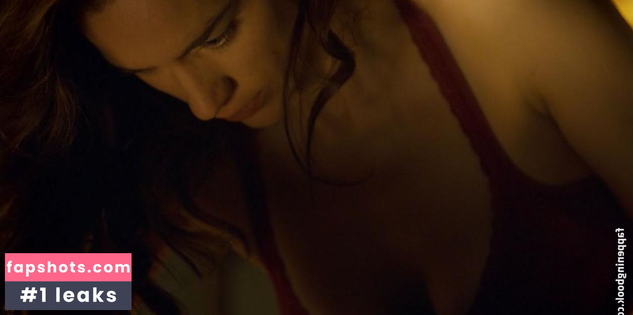 Melanie Scrofano gallery photo #58