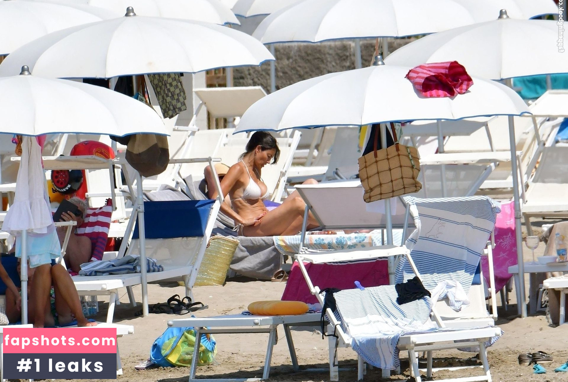 Melanie Sykes gallery photo #66