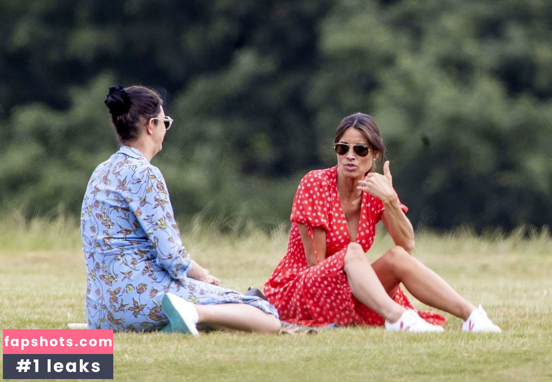 Melanie Sykes gallery photo #92