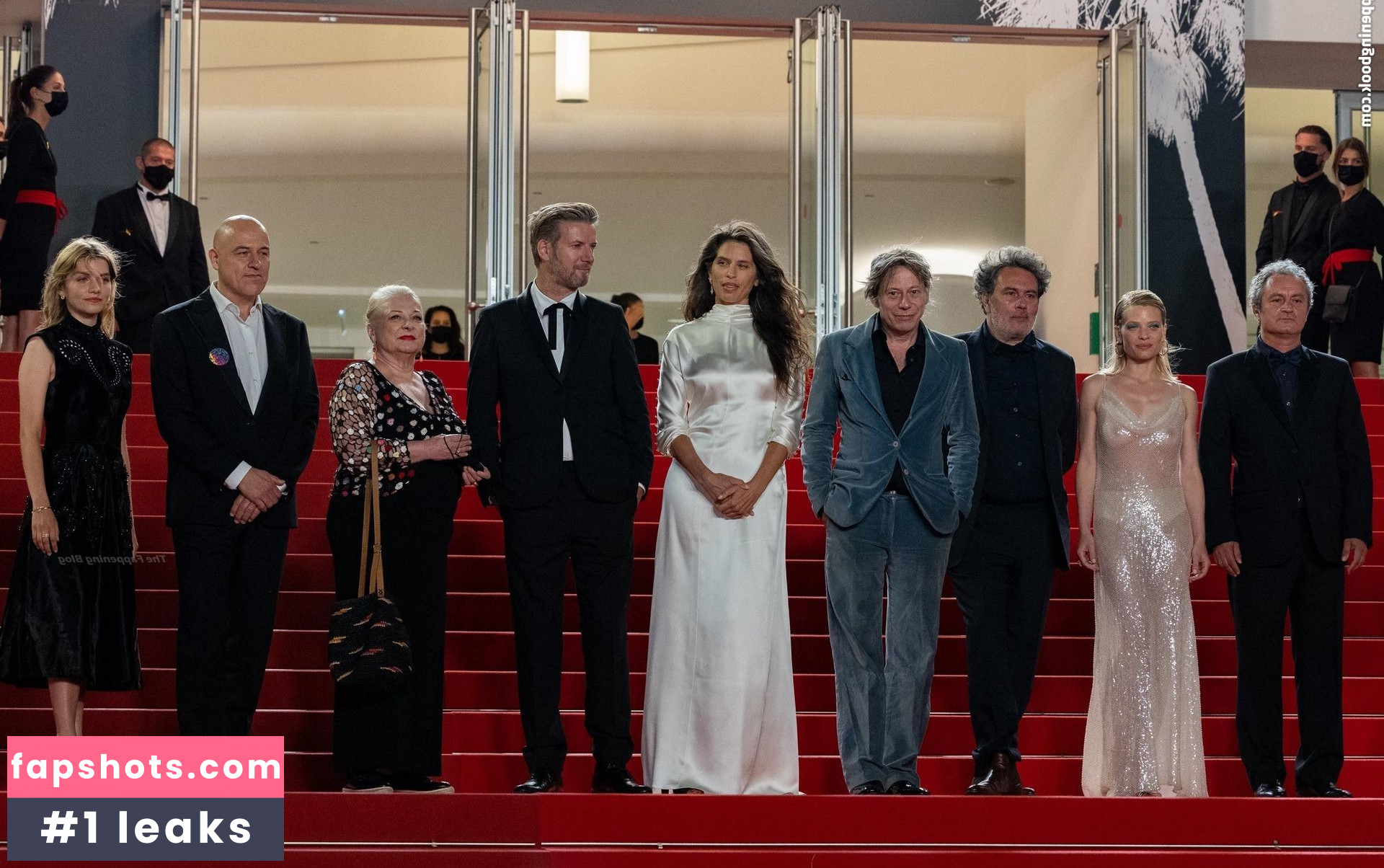 Mélanie Thierry gallery photo #23