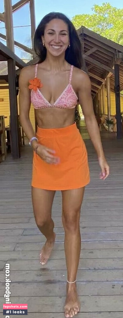 Melanie Wilking gallery photo #4