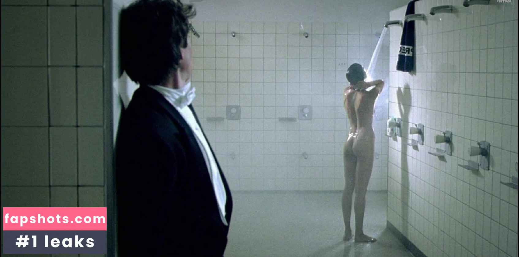 Melanie Winiger gallery photo #5