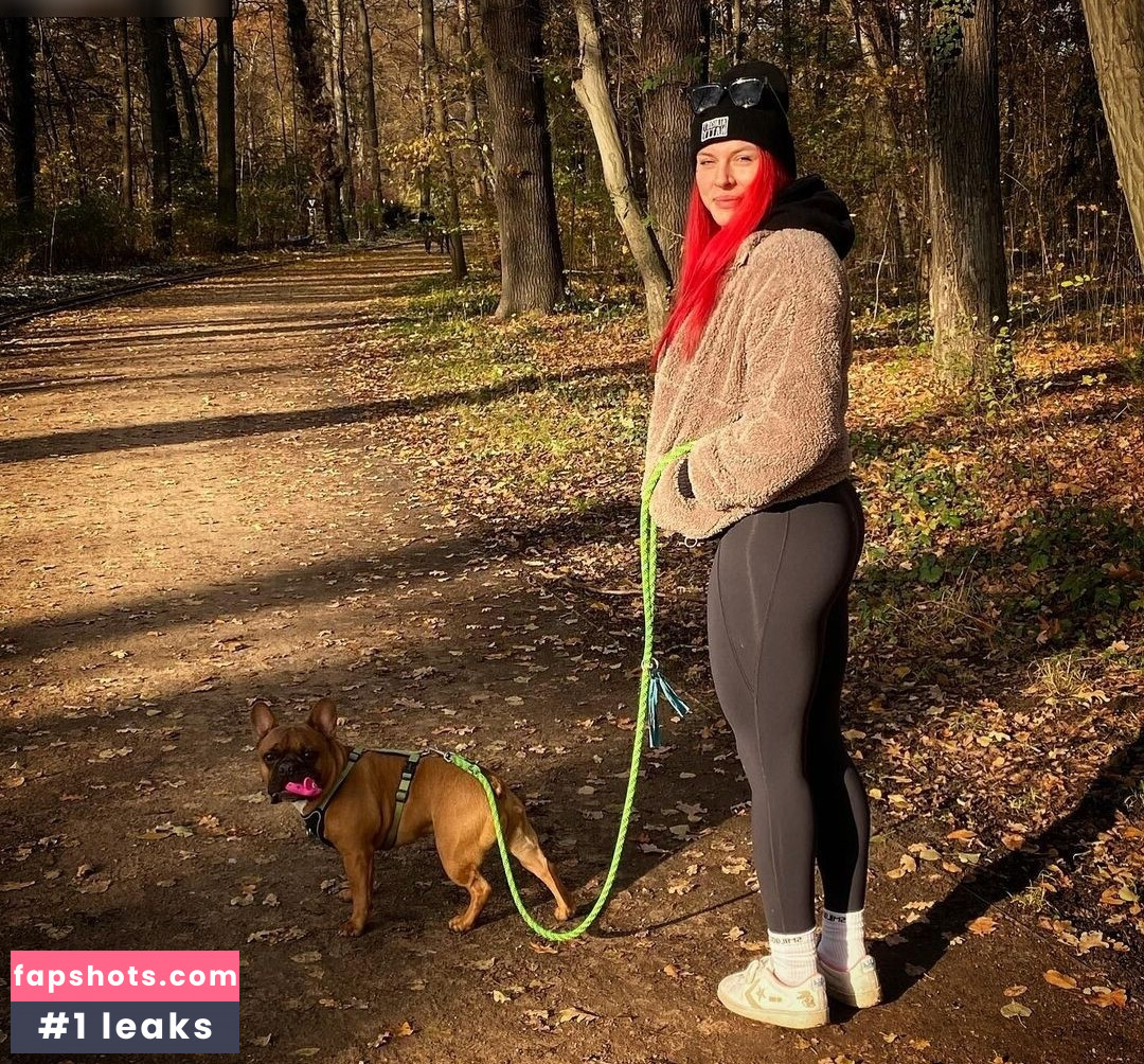 Melanine Madsen nude babe gallery