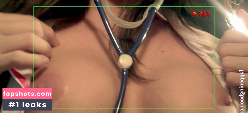 Melessia Hayden gallery photo #32