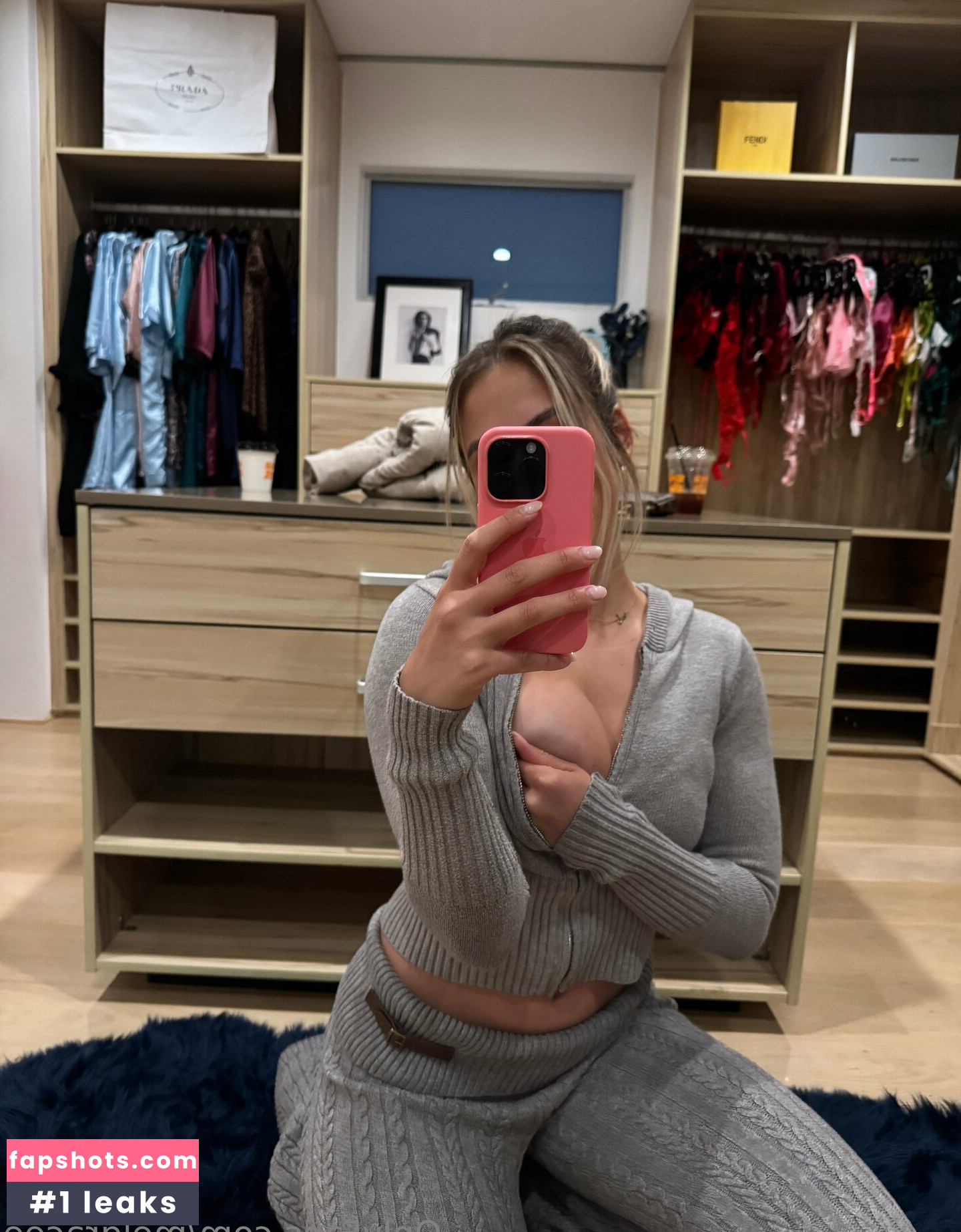 Melgracee gallery photo #2