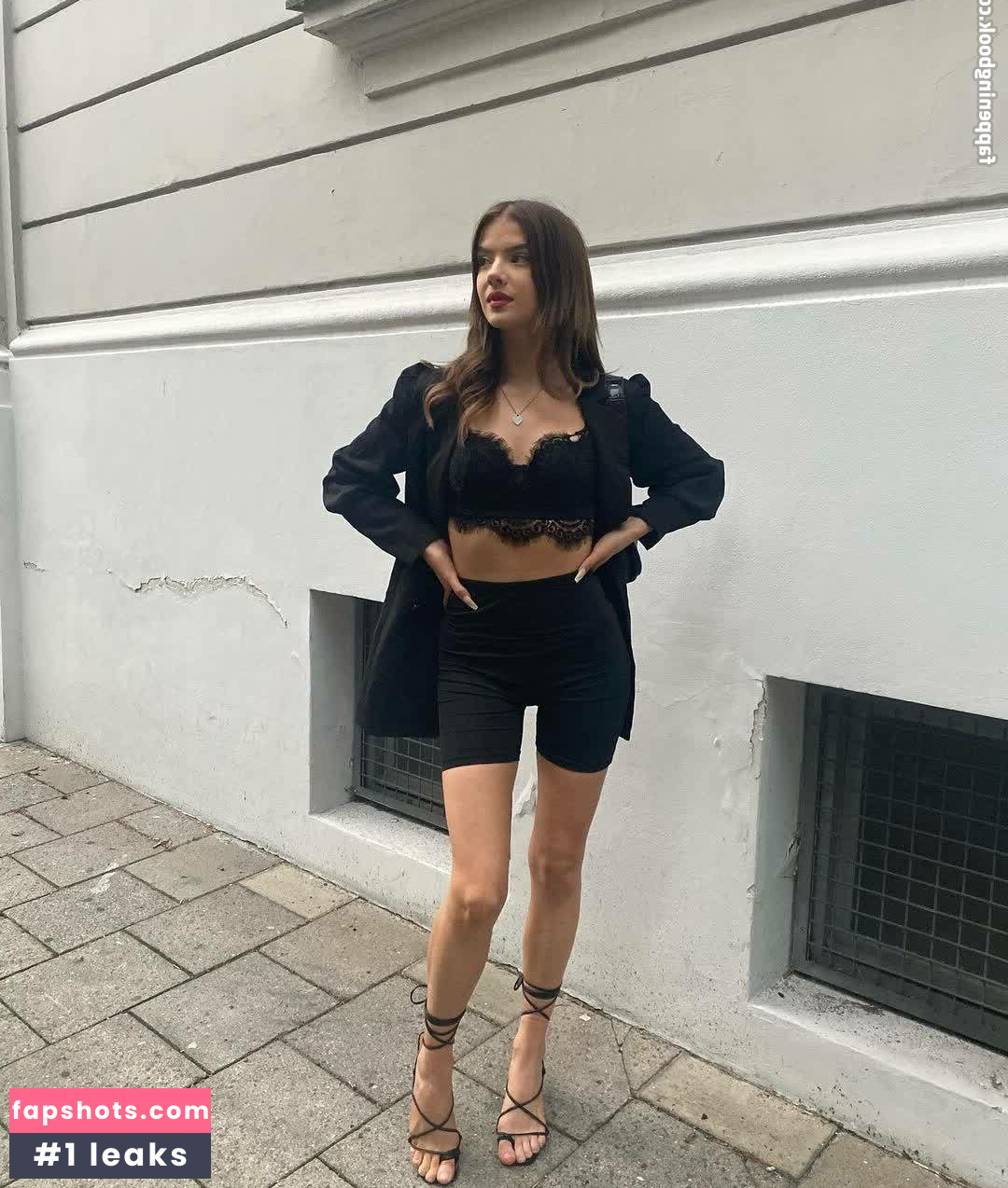 Melina Celine gallery photo #12