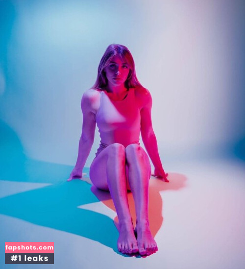 Melina Goransson gallery photo #172