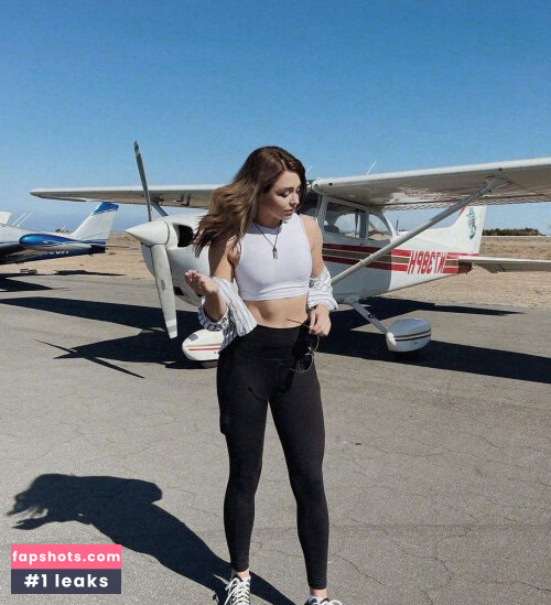 Melina Goransson gallery photo #695