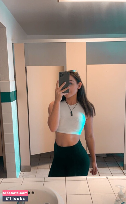 Melina Goransson gallery photo #696