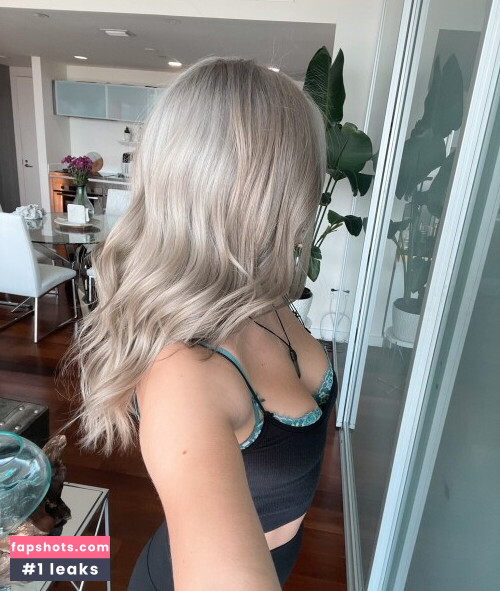 Melina Goransson gallery photo #766