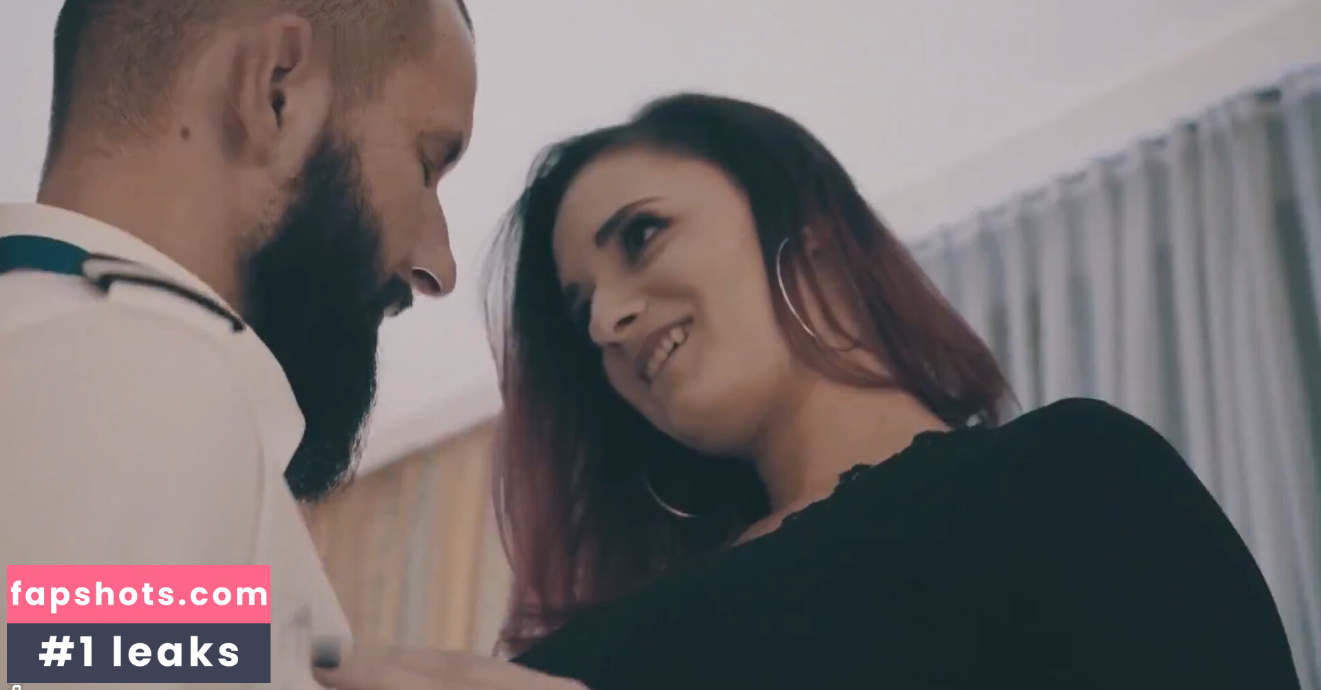 Melina May gallery photo #16