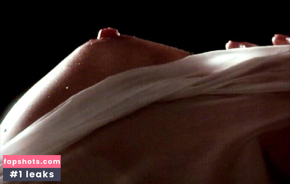 Melinda Clarke gallery photo #23