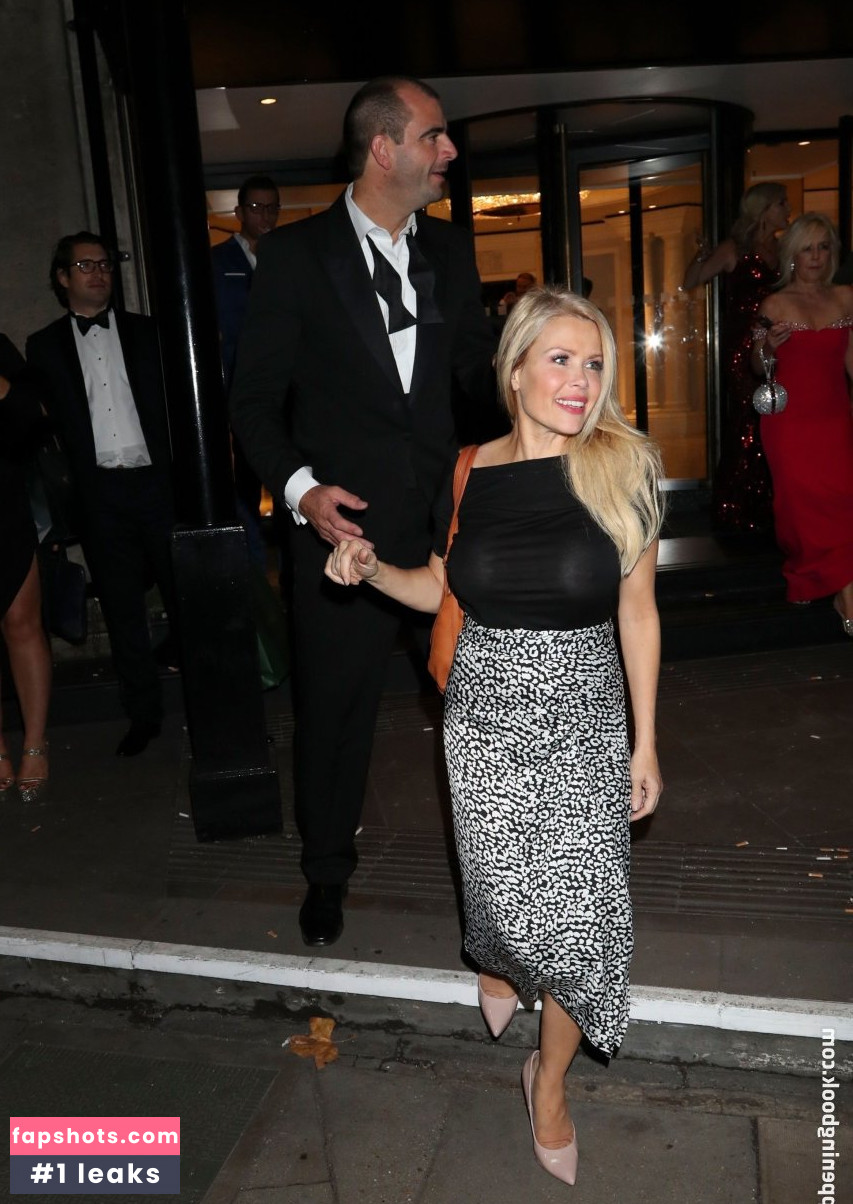 Melinda Messenger gallery photo #31