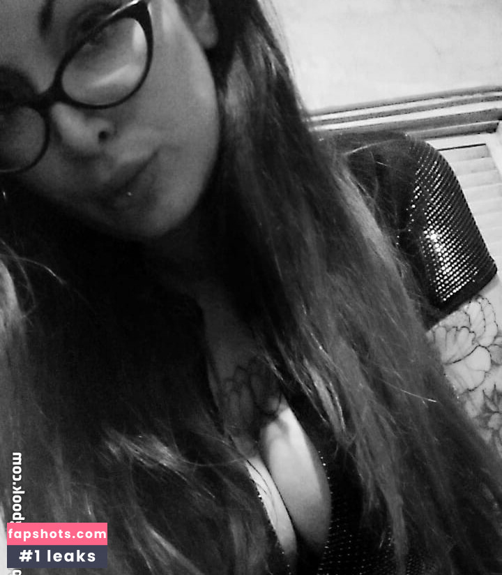 Melisa Peralta gallery photo #12