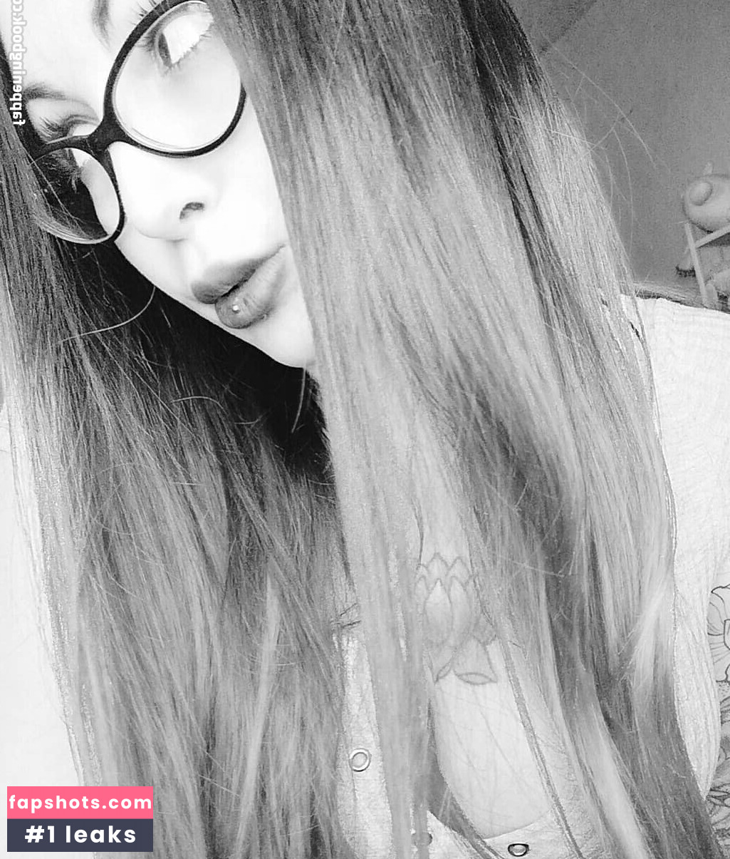 Melisa Peralta gallery photo #4