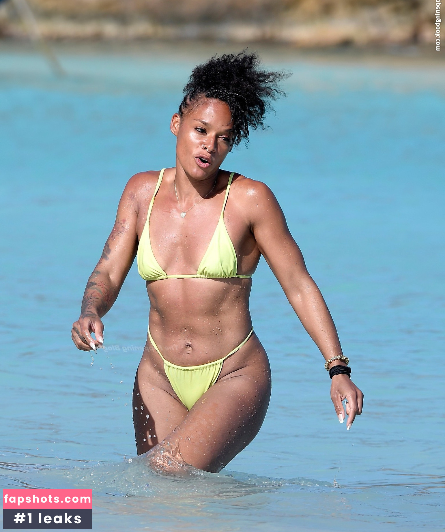 Melissa Alcantara gallery photo #17