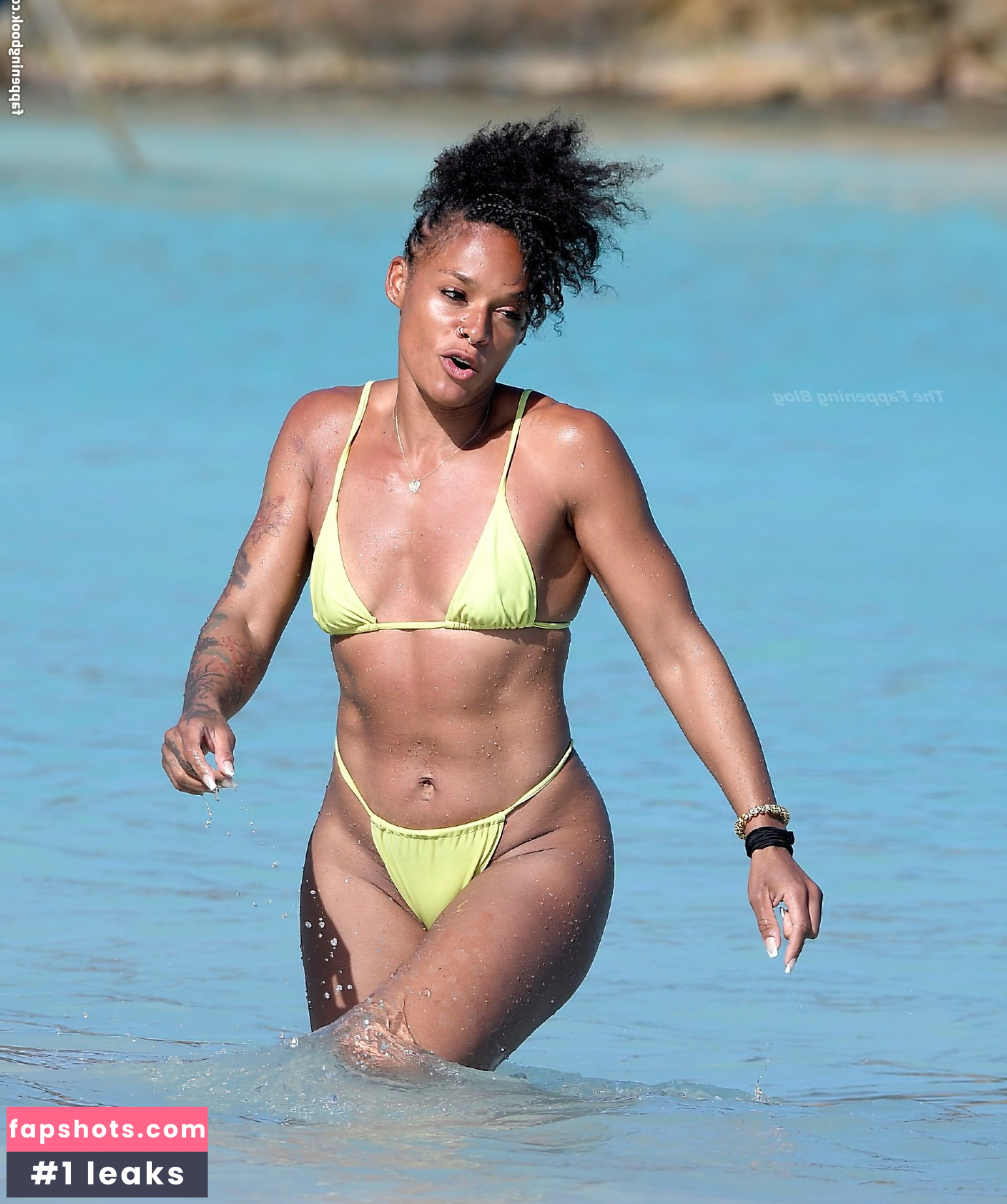 Melissa Alcantara gallery photo #31