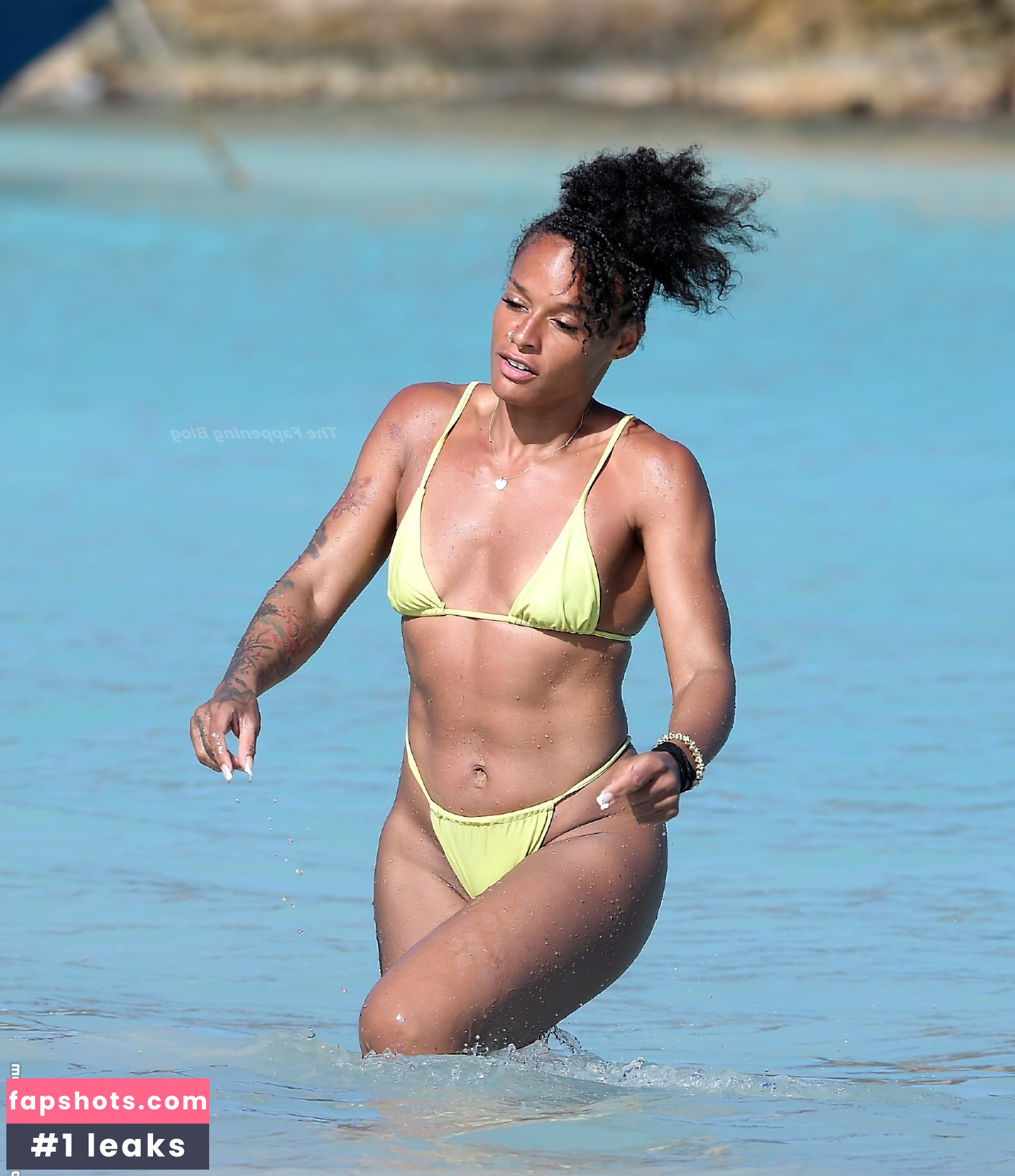 Melissa Alcantara gallery photo #32