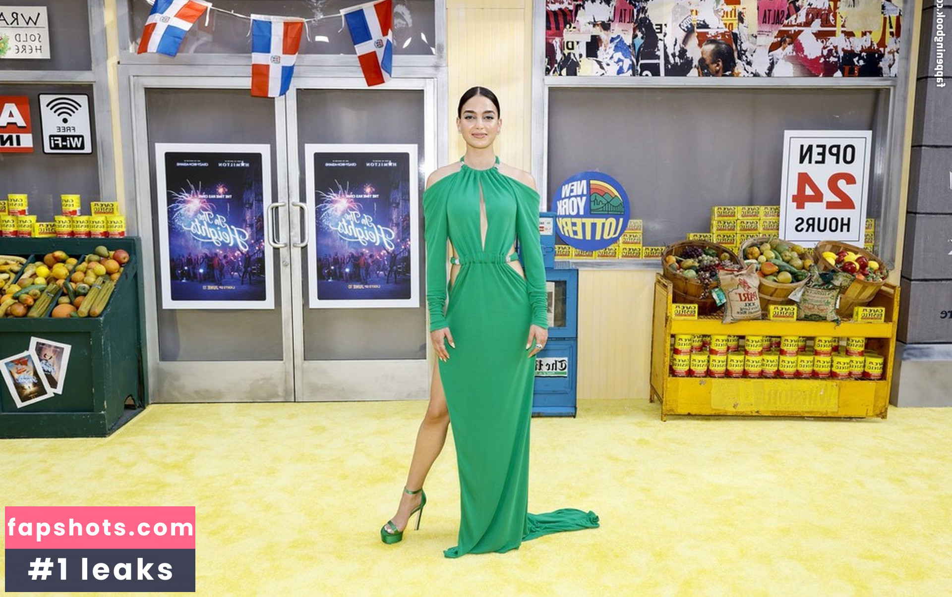 Melissa Barrera gallery photo #81