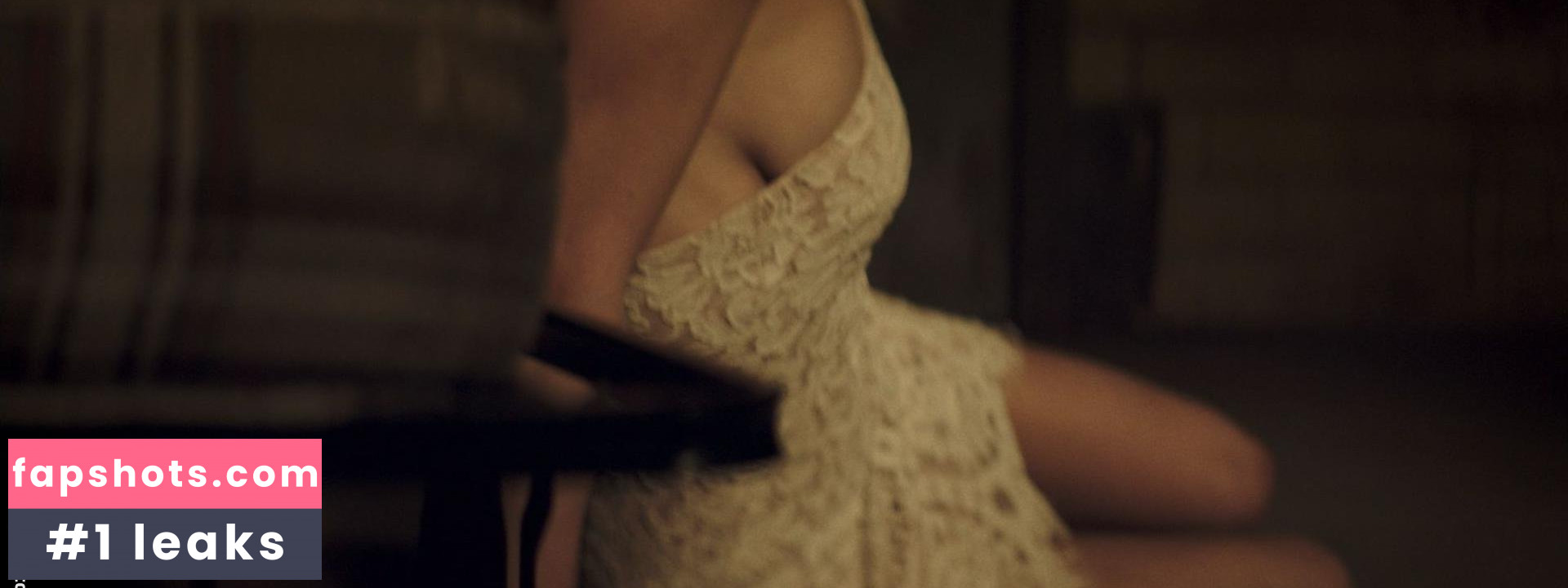 Melissa Bolona gallery photo #28