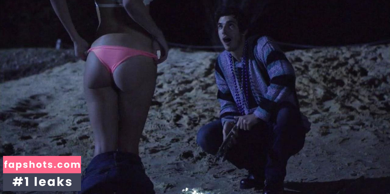 Melissa Bolona gallery photo #4