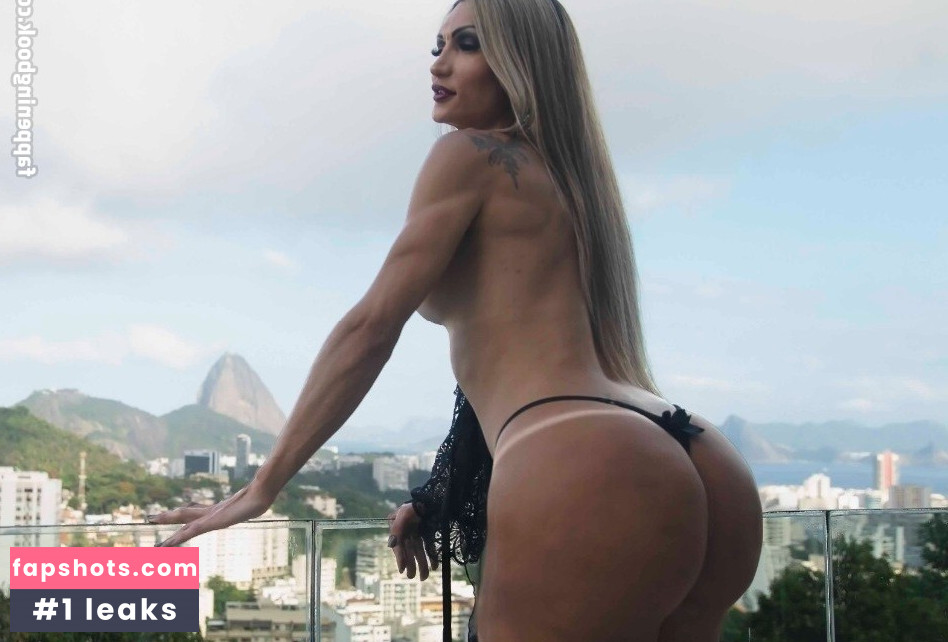 Melissa Close gallery photo #4