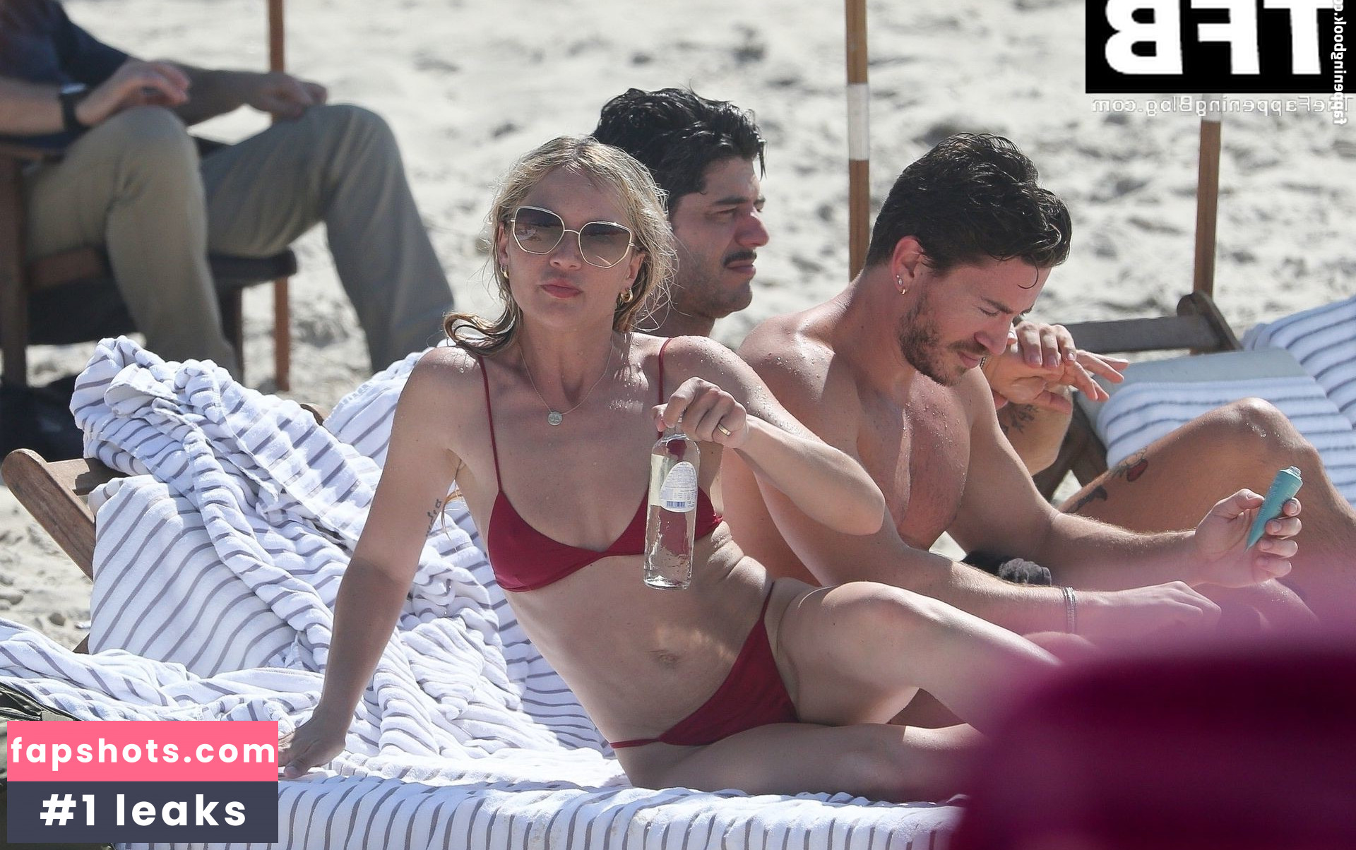 Melissa Cohen gallery photo #11