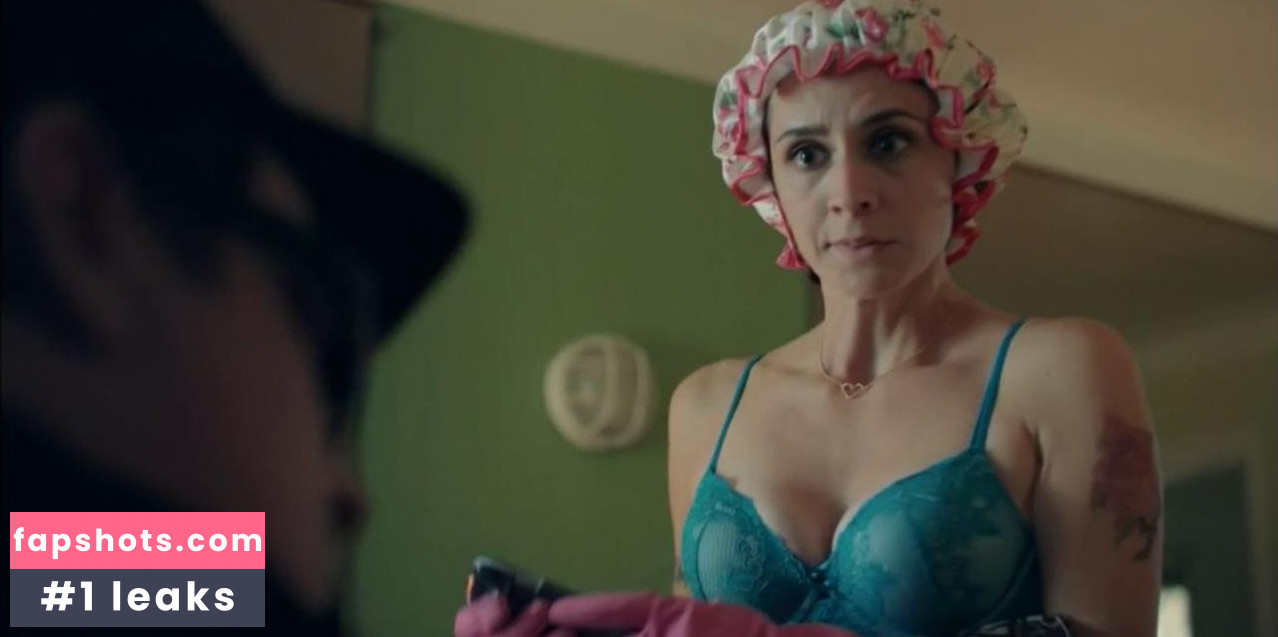 Mélissa Désormeaux-Poulin gallery photo #12