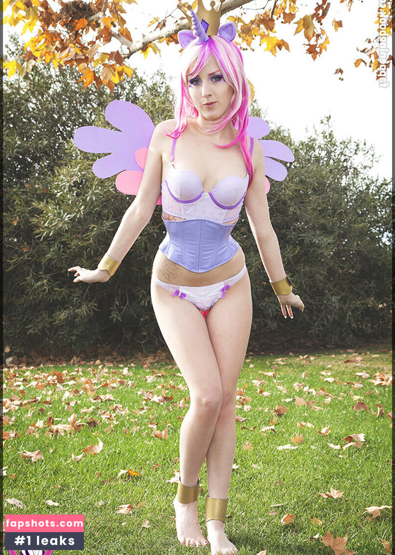 Melissa Drew gallery photo #16