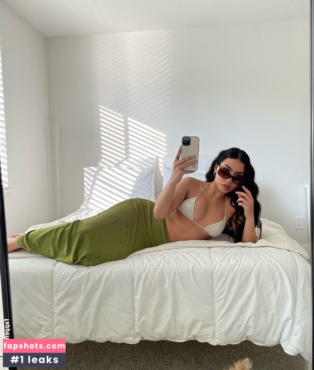 Melissa Estrella gallery photo #65