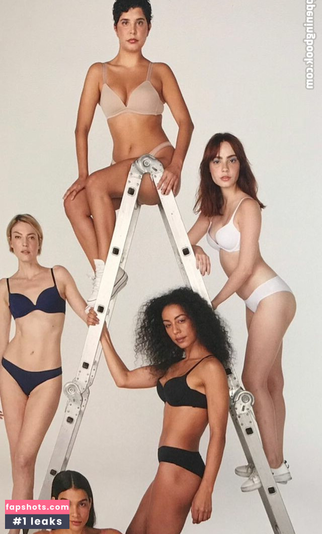 Melissa Fernandes gallery photo #18