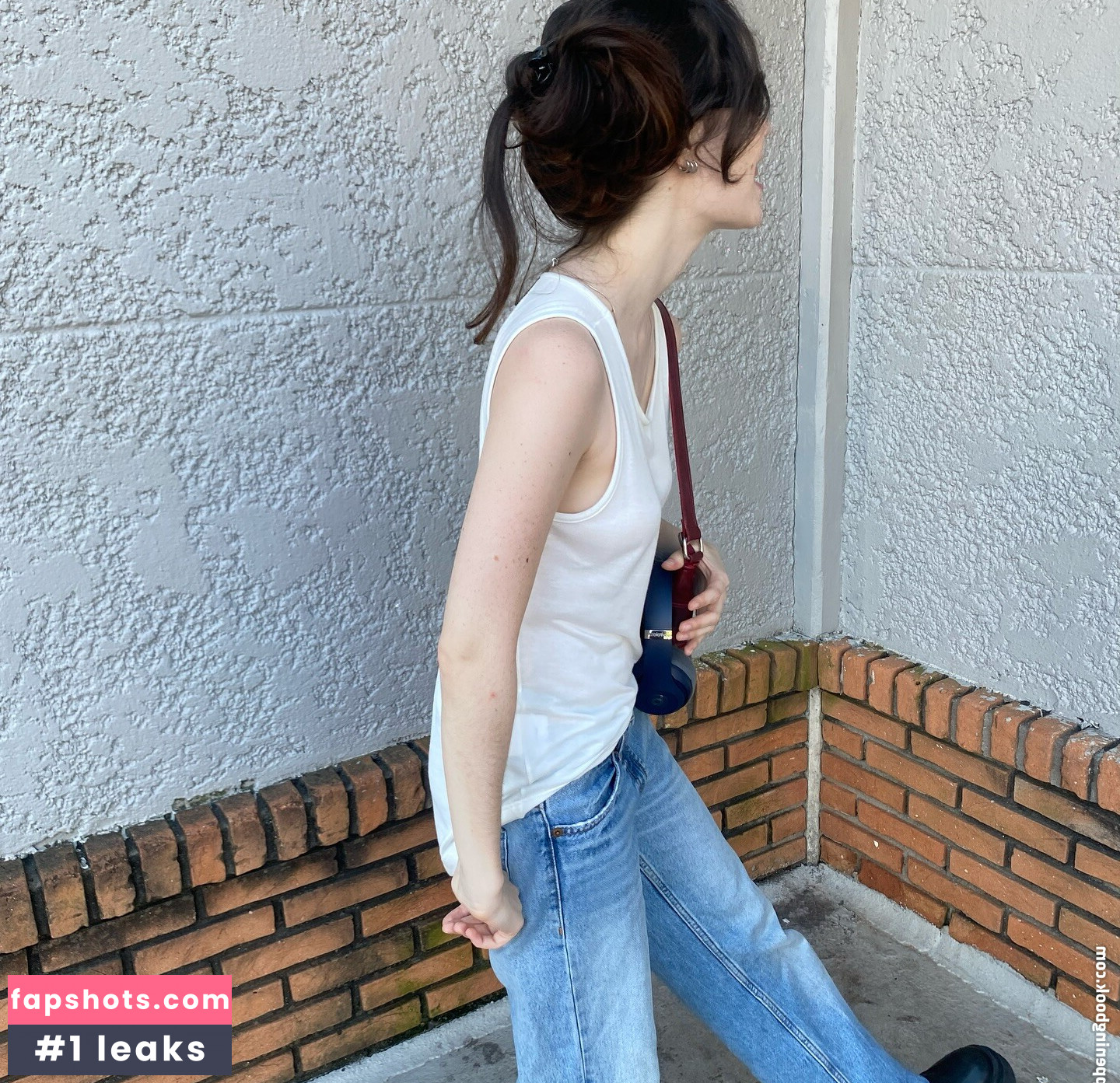 Melissa Fernandes gallery photo #3