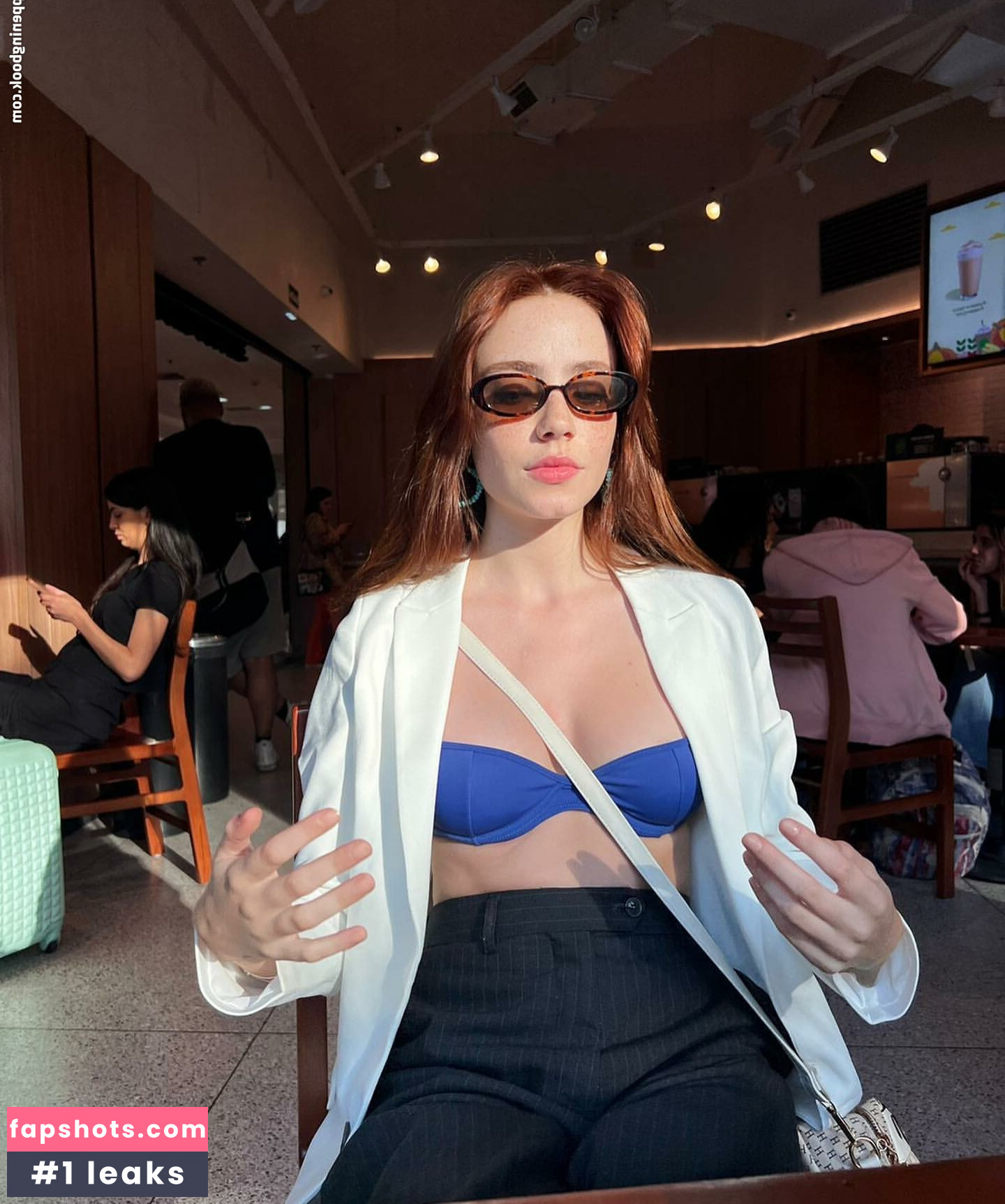 Melissa Fernandes gallery photo #26