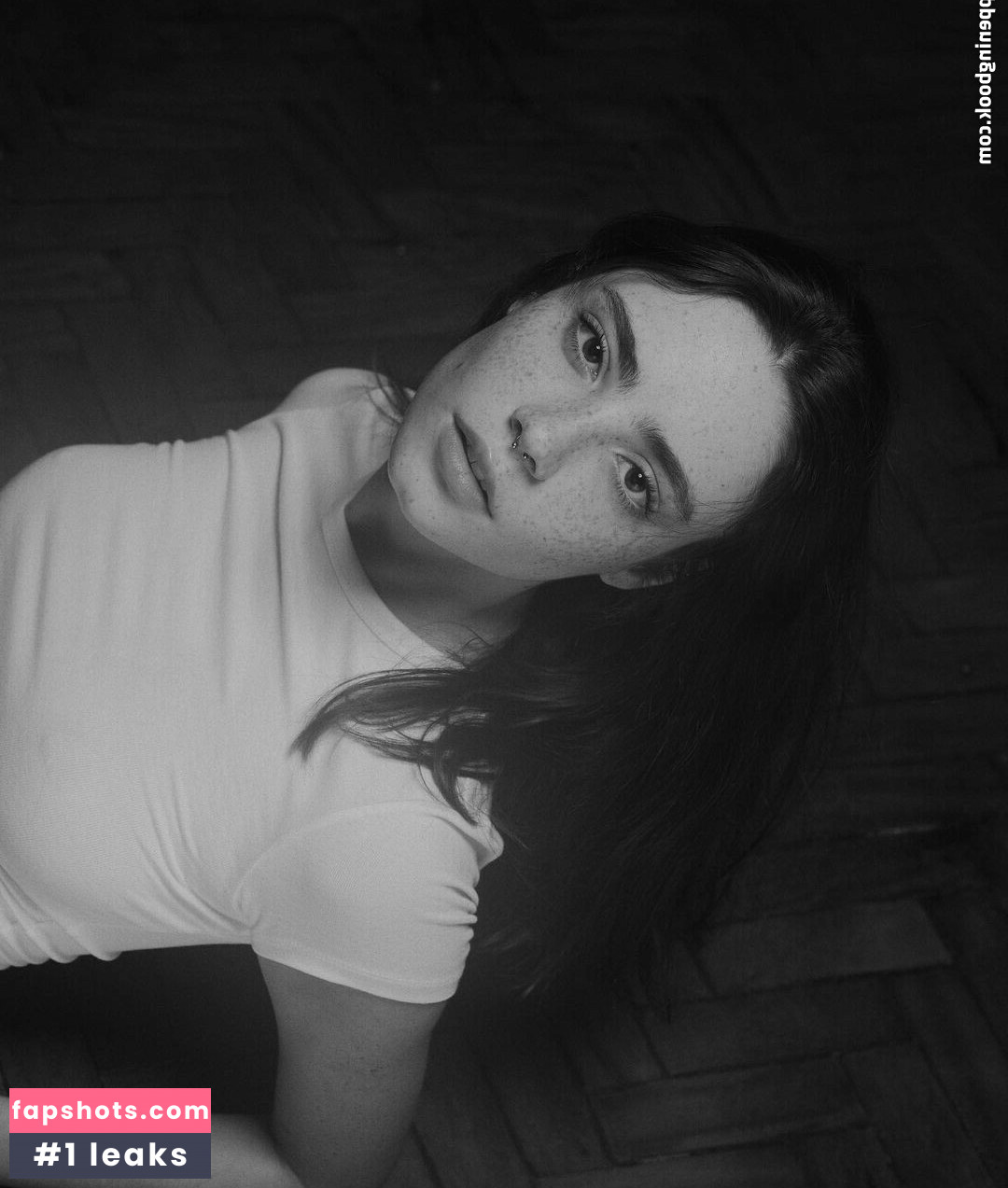 Melissa Fernandes gallery photo #35