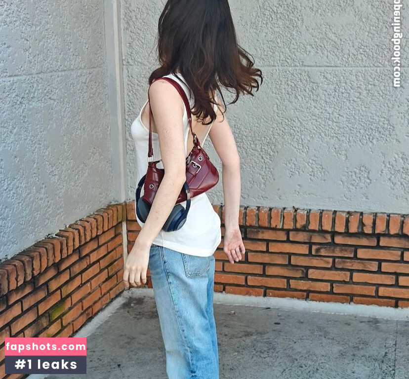 Melissa Fernandes gallery photo #10