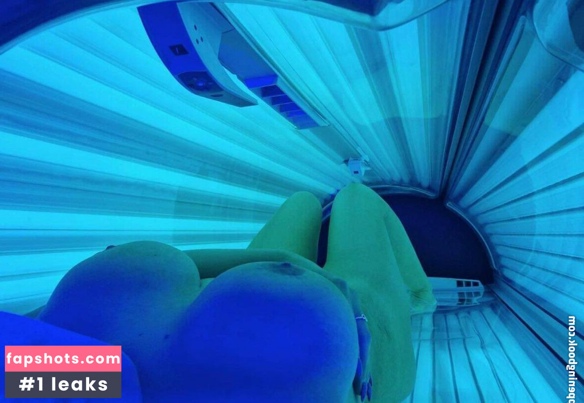 Melissa Grégoire gallery photo #2