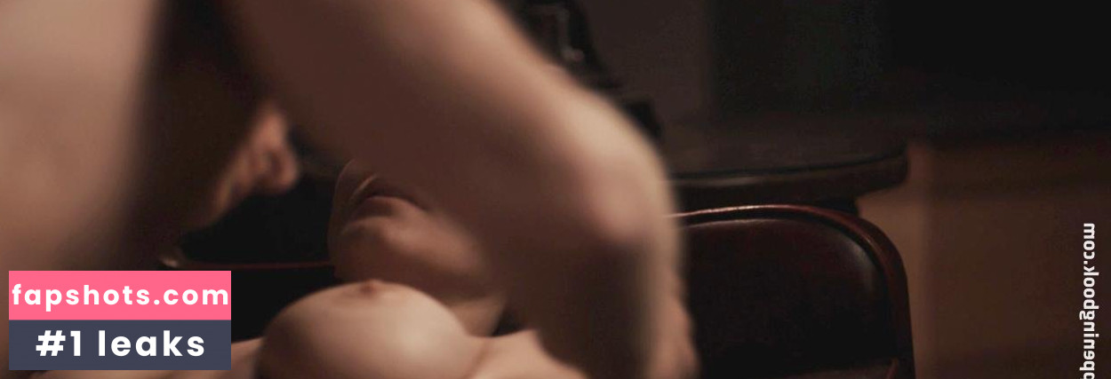 Melissa Jones gallery photo #16