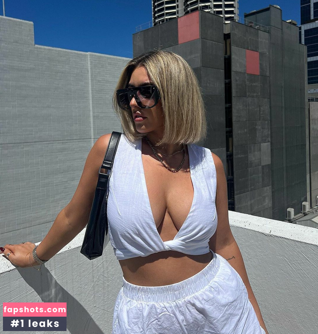 Melissa Maree Radis gallery photo #7