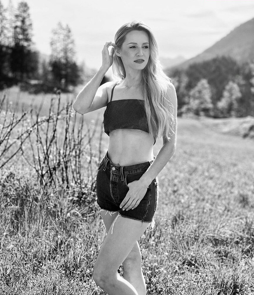 melissa-naschenweng gallery photo #206