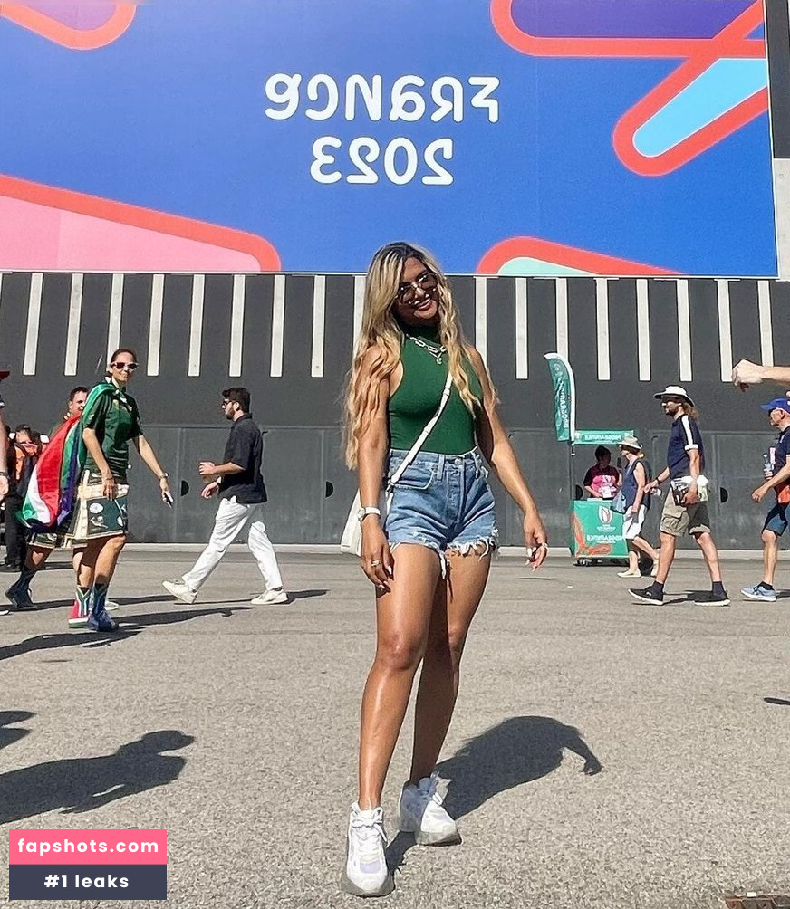 Melissa Reddy gallery photo #97