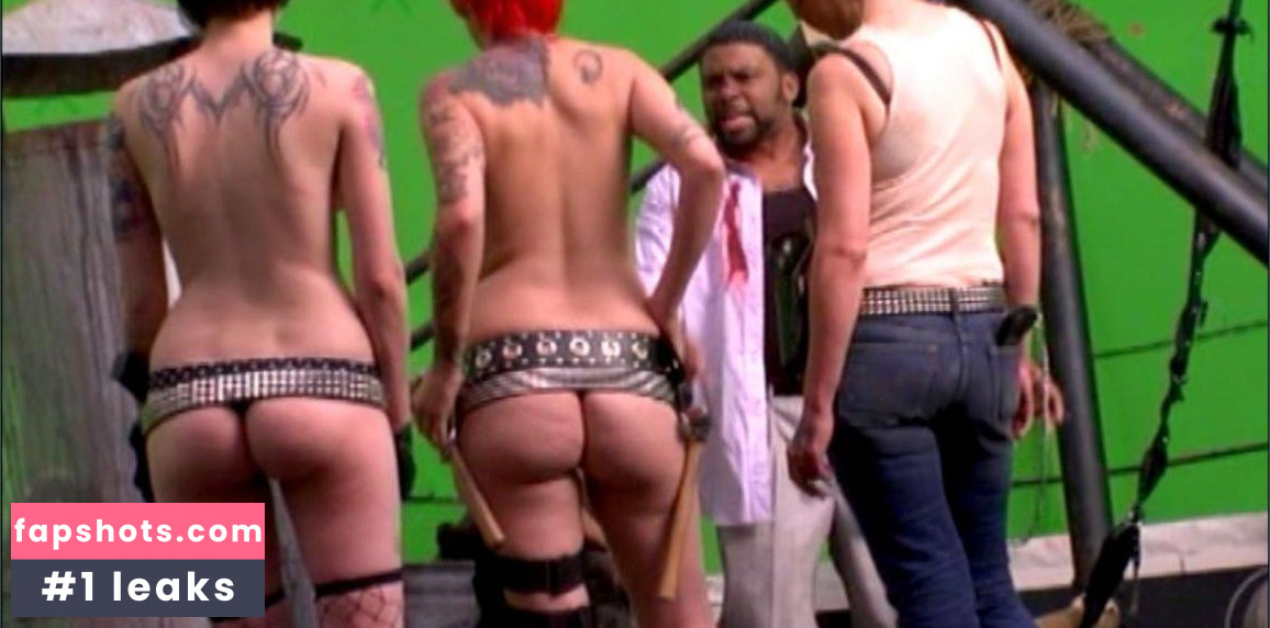 Melissa Reed nude babe gallery