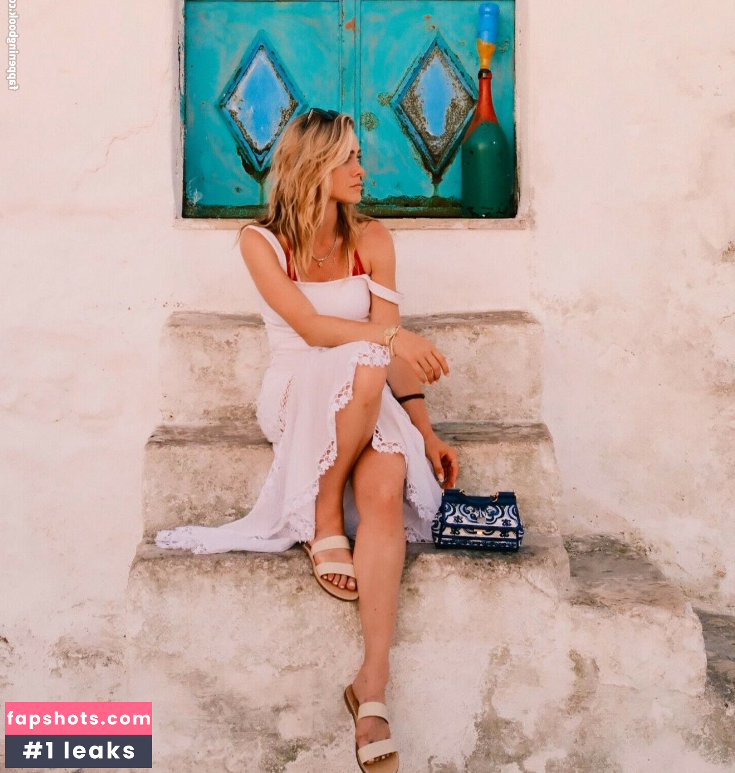 Melissa Roxburgh gallery photo #2